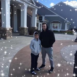 Meet your Posher, Florije